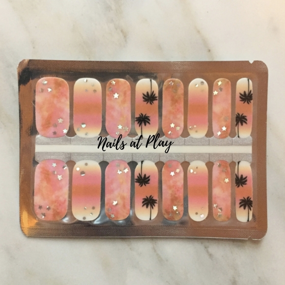 5 for $15 Nail Wraps- Palm Beach - Picture 2 of 5